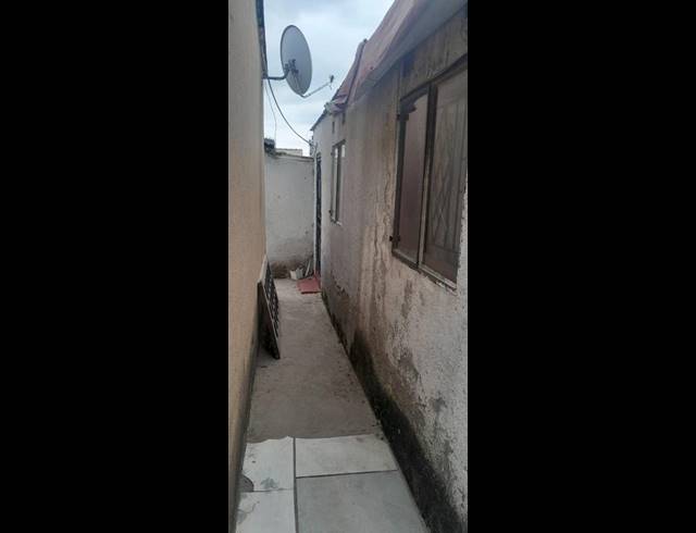 2 BEDROOM HOUSE FOR SALE IN OLIEVENHOUTBOSCH